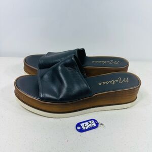 Matisse One Kiss Platform Sandals Black 10